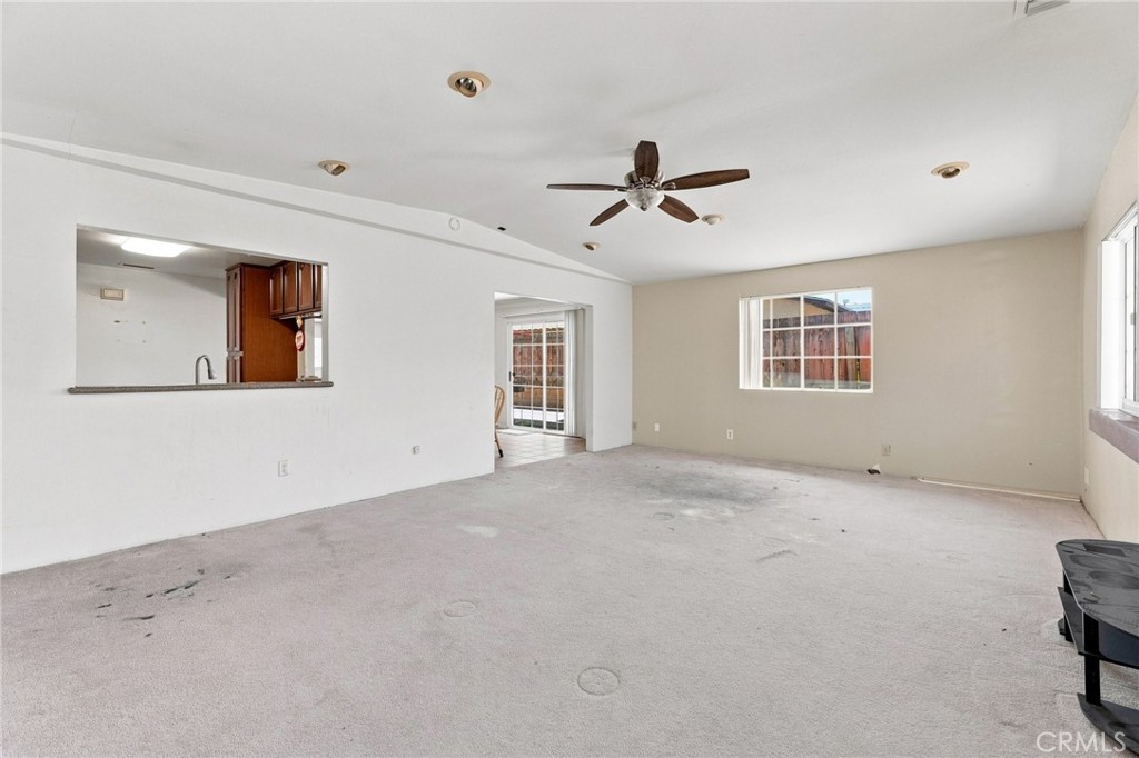 2016 Notre Dame Court Property Photo 21