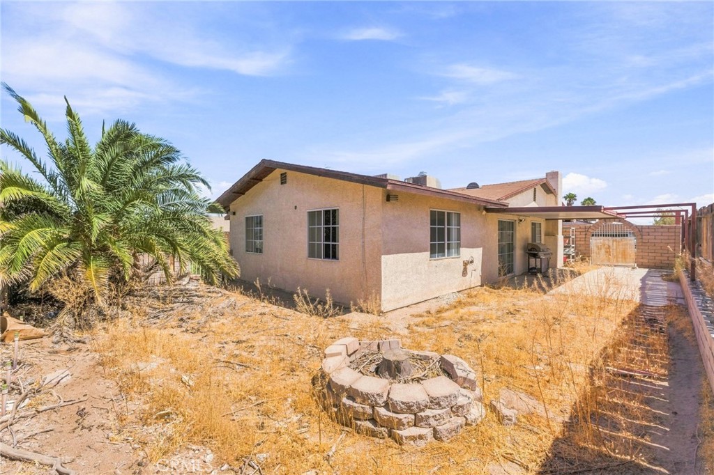 2016 Notre Dame Court Property Photo 29