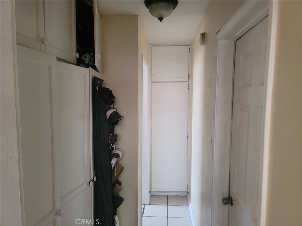 632 E 45th Property Photo 13