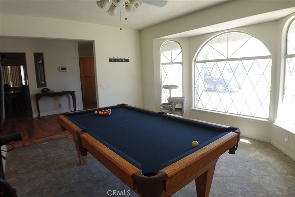 18296 Fairburn Property Photo 18