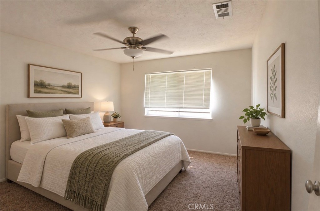 18296 Fairburn Property Photo 42