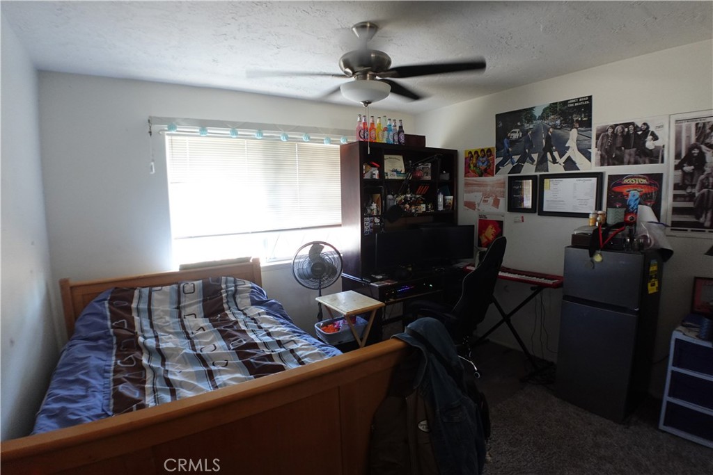 18296 Fairburn Property Photo 46
