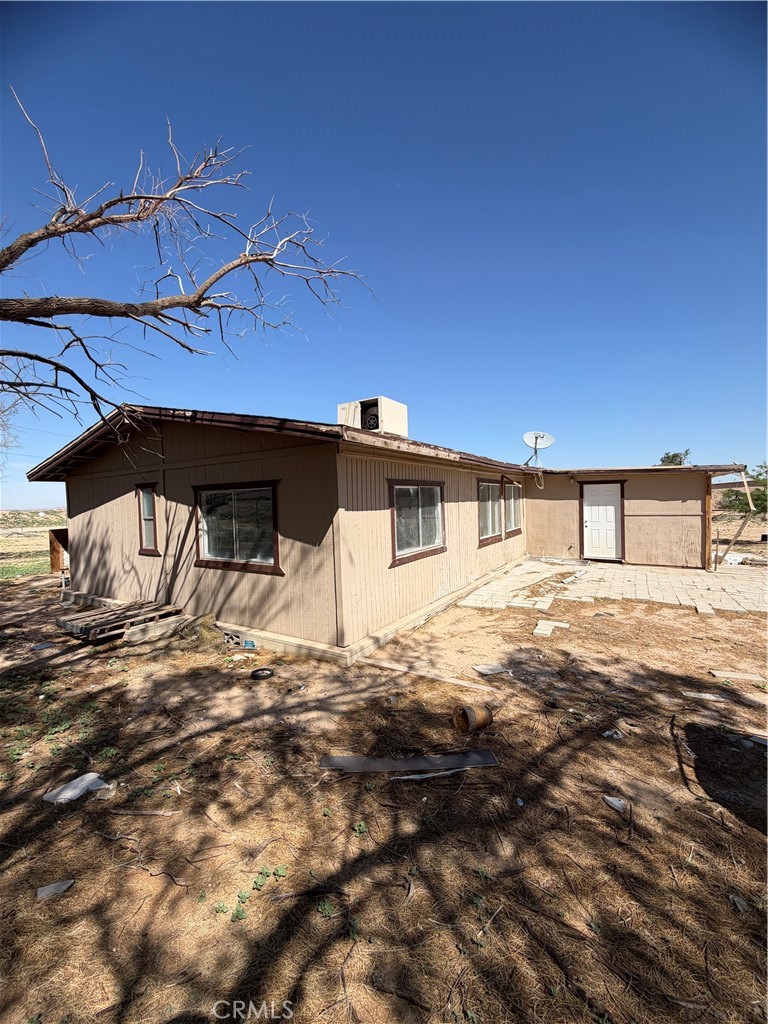 33803 Suffoch Property Photo 11