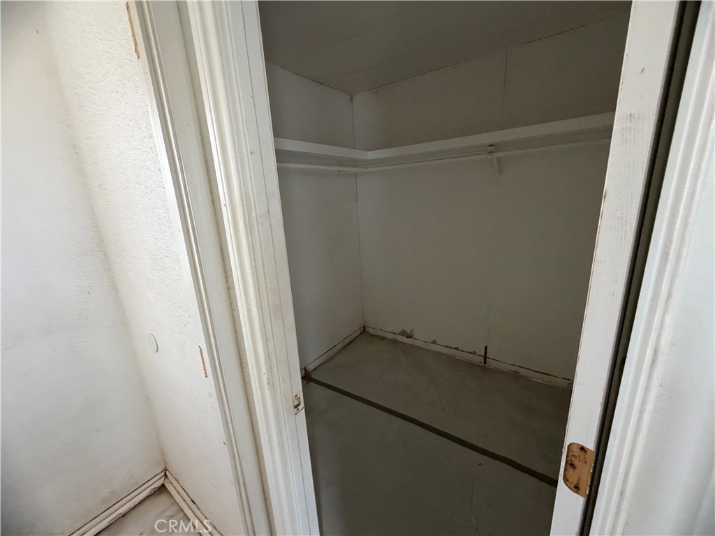 33803 Suffoch Property Photo 20