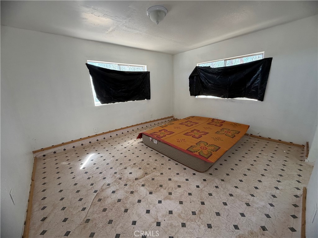 33803 Suffoch Property Photo 24