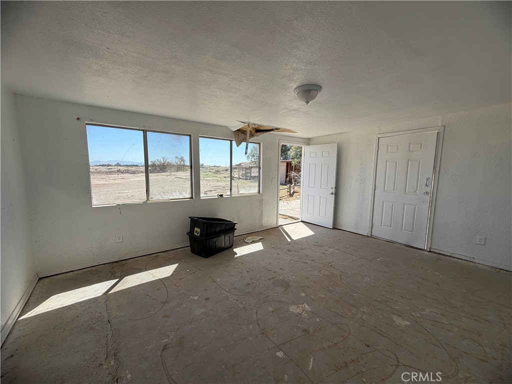 33803 Suffoch Property Photo 34