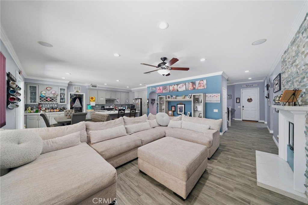 1561 Wagon Creek Property Photo 3