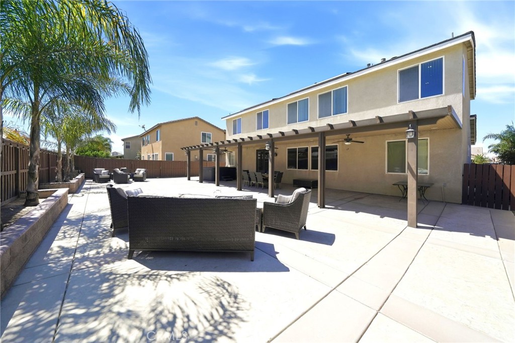 1561 Wagon Creek Property Photo 4