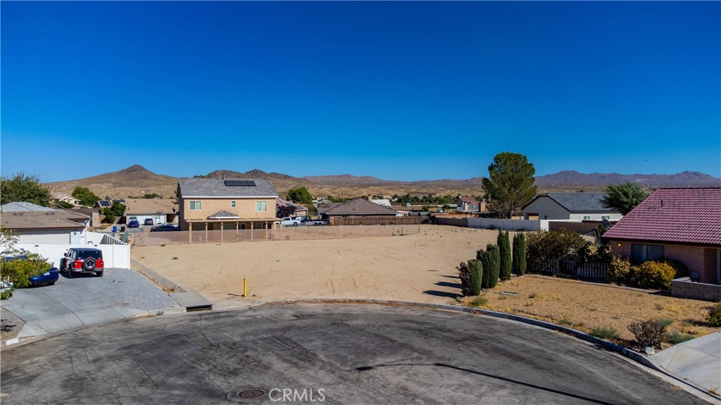 14803 Aberdeen Lane Property Photo 4
