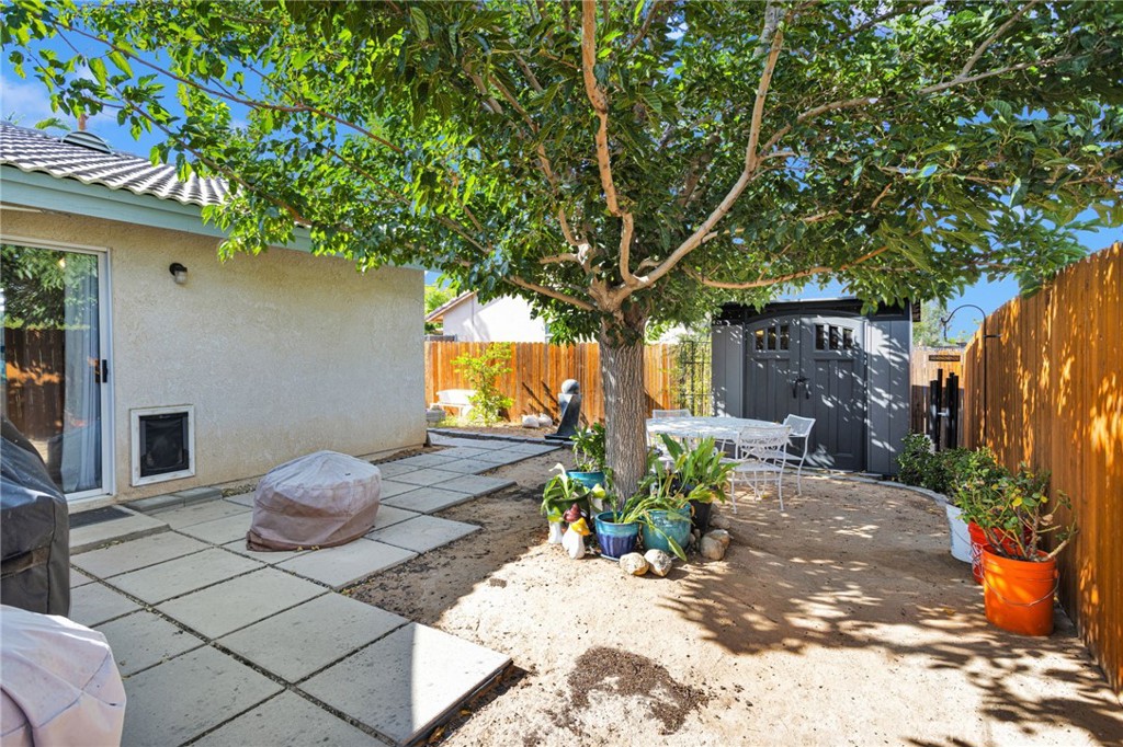8951 Avocado Property Photo 40