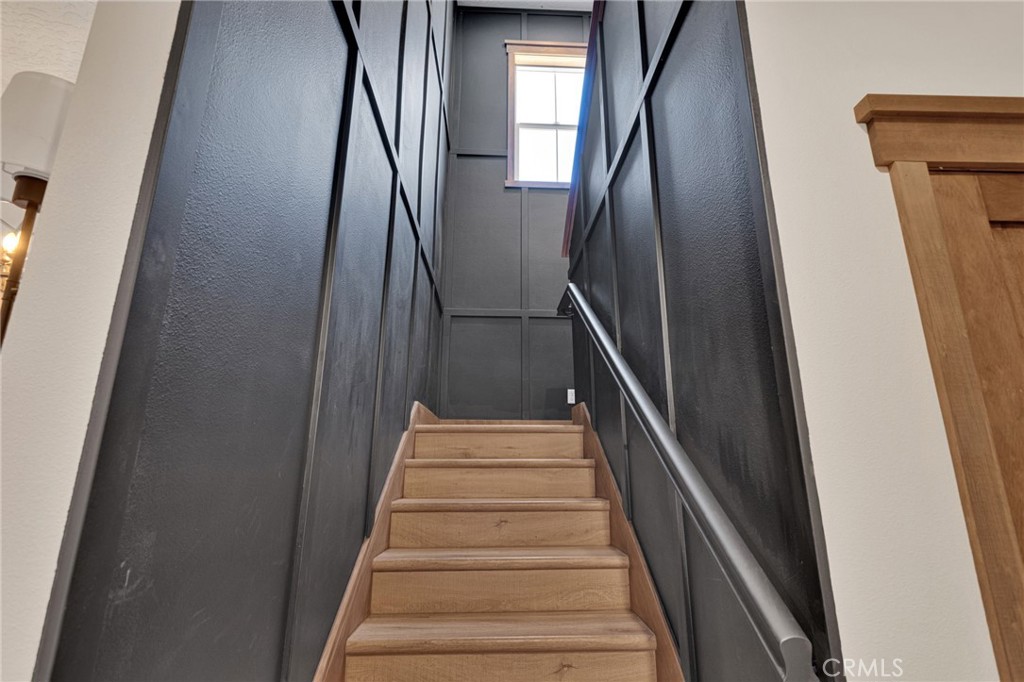 5548 Locarno Property Photo 20