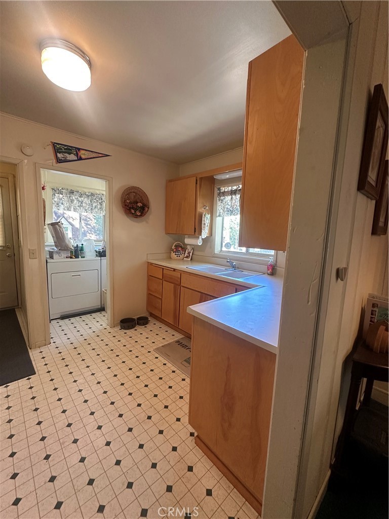 29145 Hook Creek Property Photo 9