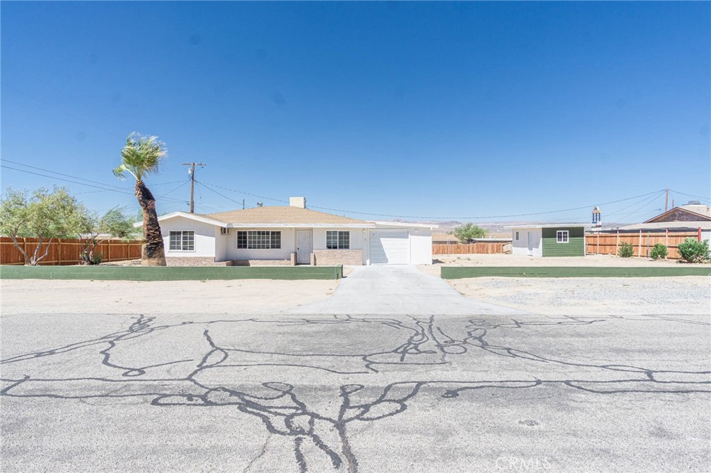 27904 Apache Property Photo 1