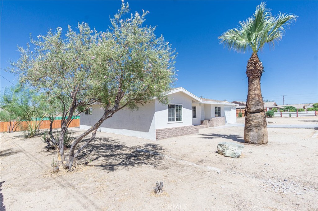 27904 Apache Property Photo 5