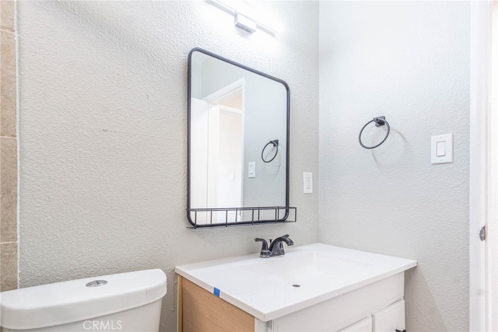 27904 Apache Property Photo 32