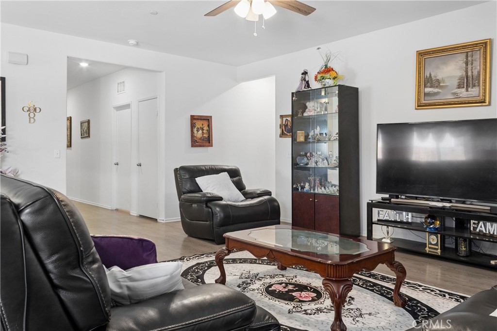 11553 Tatiana Property Photo 5