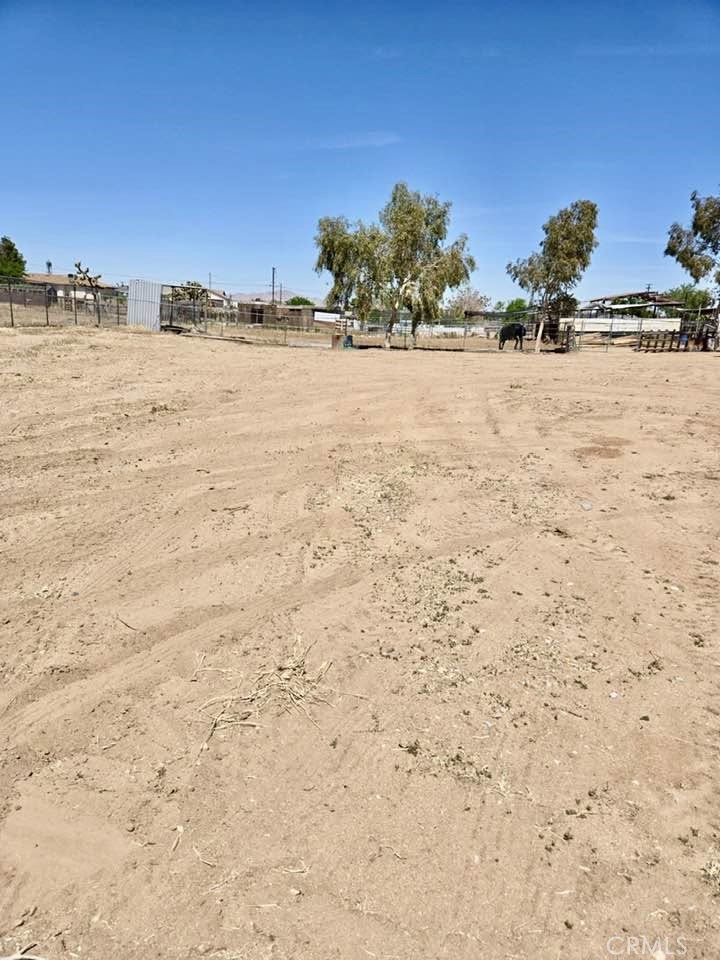 17752 Lemon Street Property Photo 10