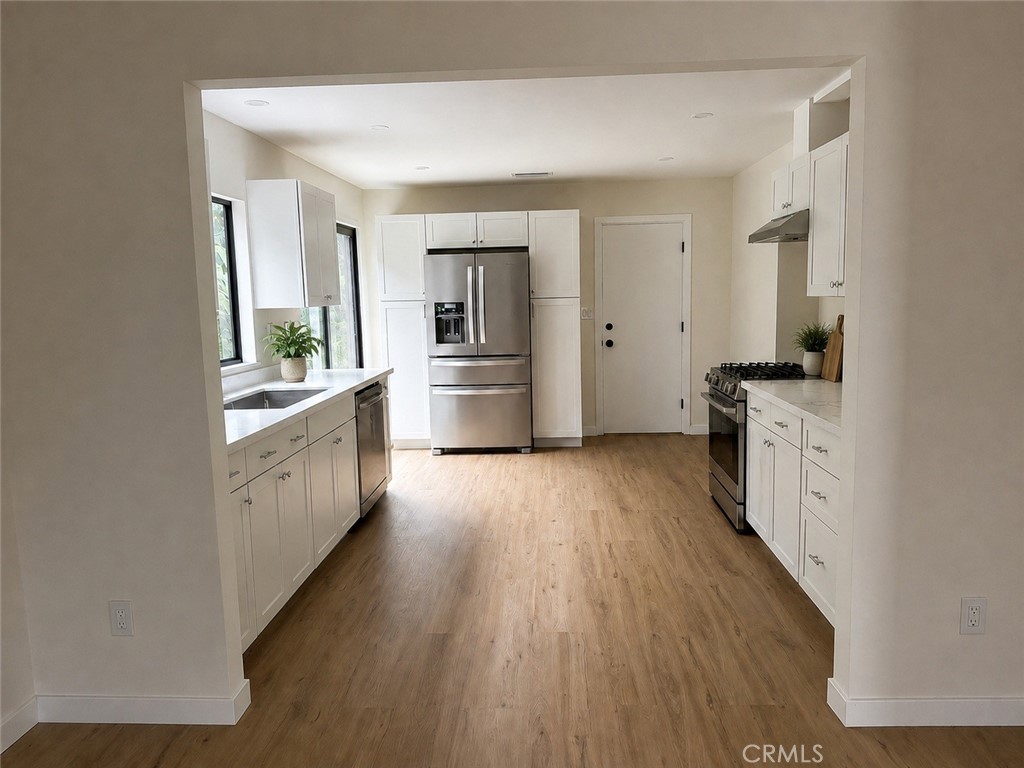 856 Fairview Property Photo 14
