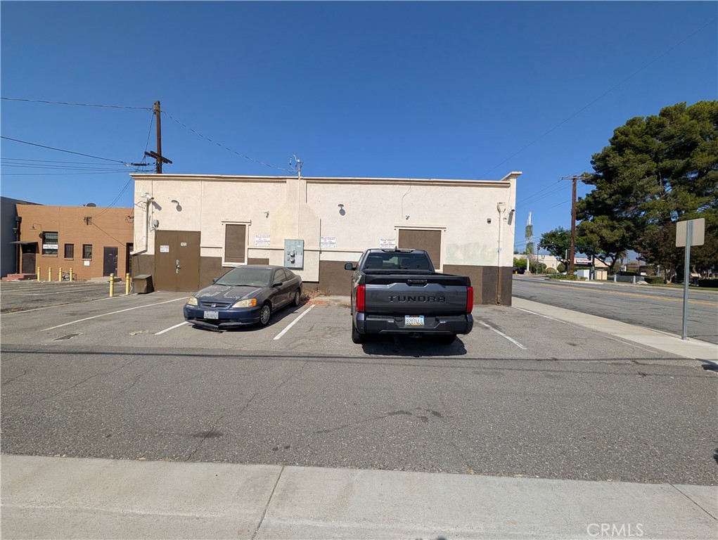 101 S Riverside Avenue Property Photo 2