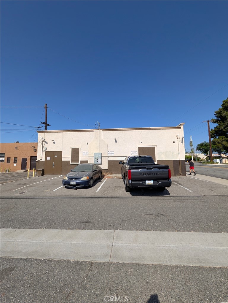 101 S Riverside Avenue Property Photo 7