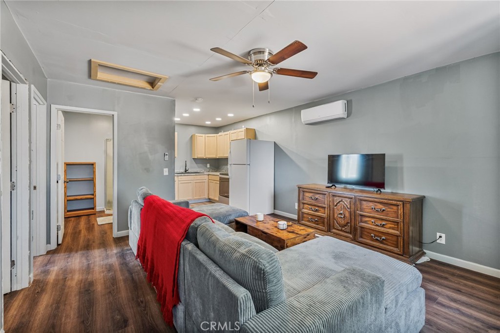 16371 Adelia Property Photo 24