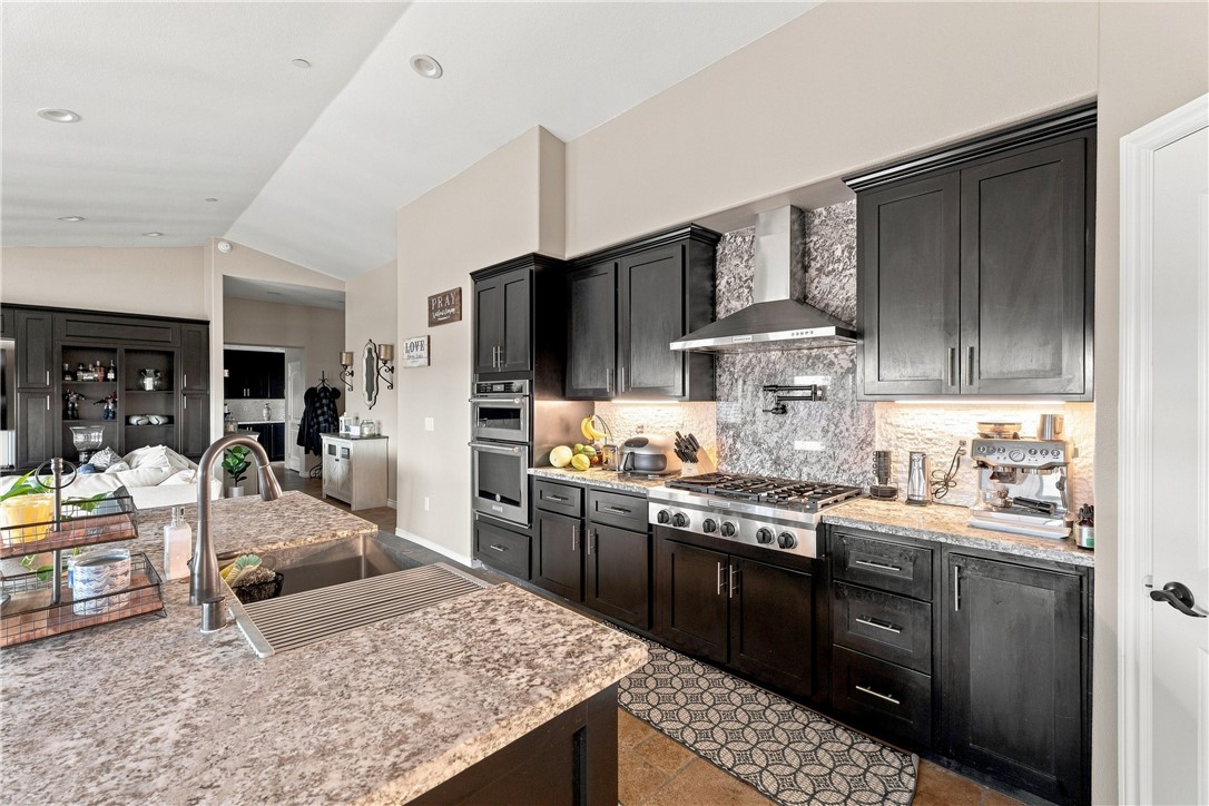 10215 Nielson Property Photo 16