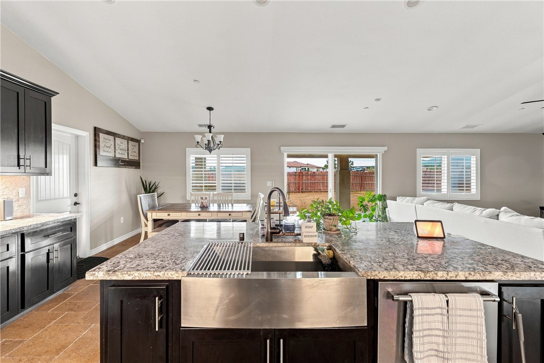 10215 Nielson Property Photo 18