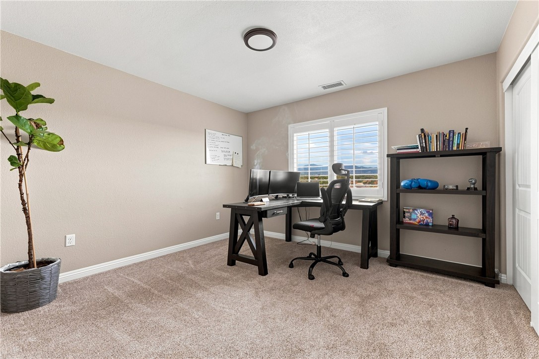 10215 Nielson Property Photo 30