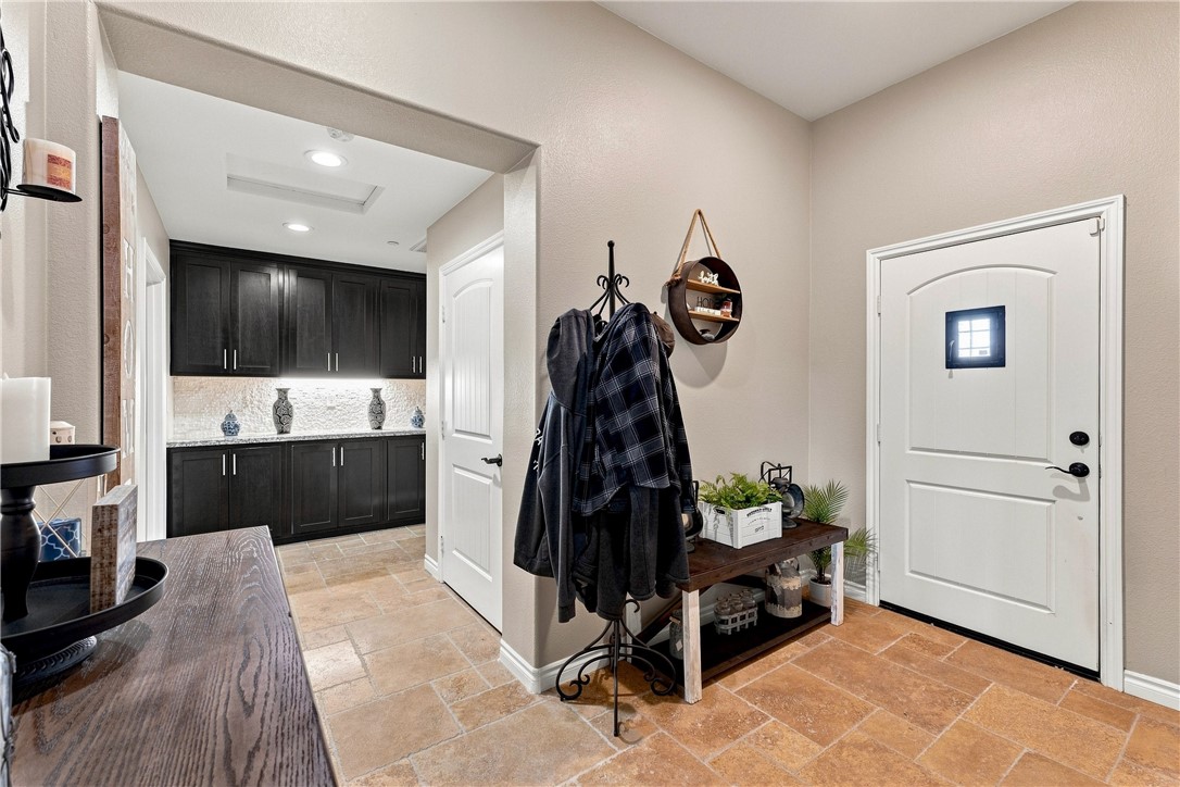 10215 Nielson Property Photo 34