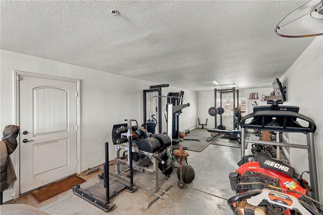 10215 Nielson Property Photo 37