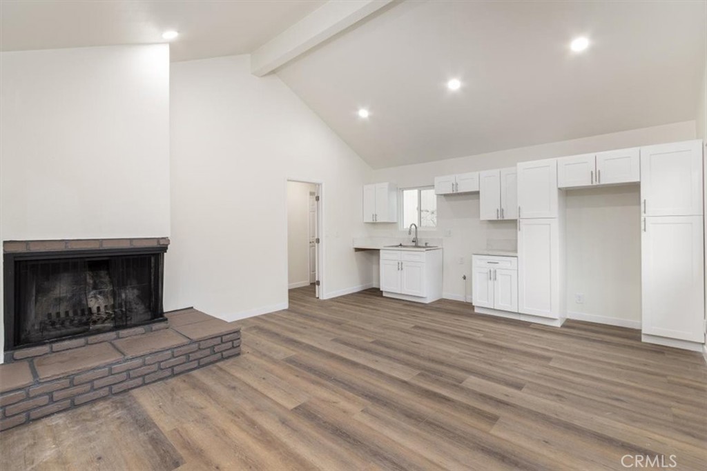 871 Maple Property Photo 10