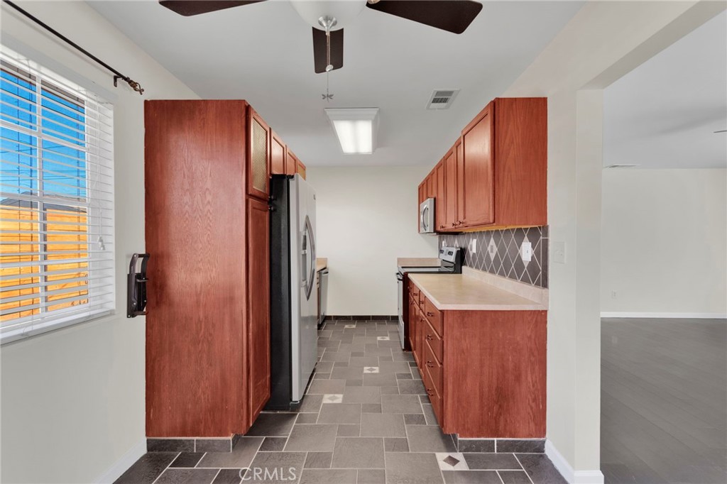 13861 Osage Property Photo 16