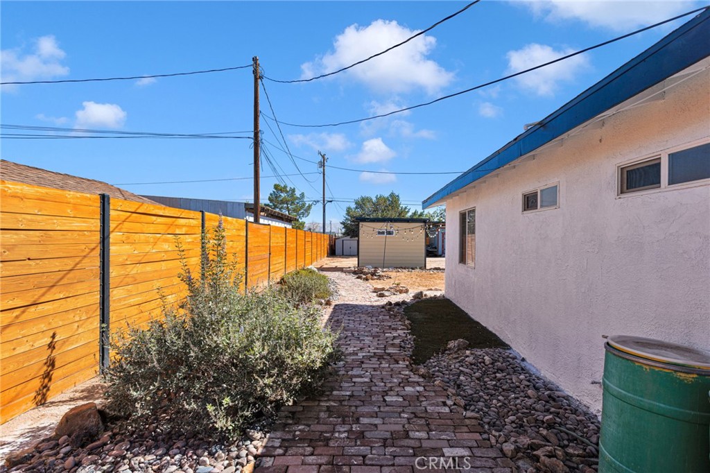 13861 Osage Property Photo 44