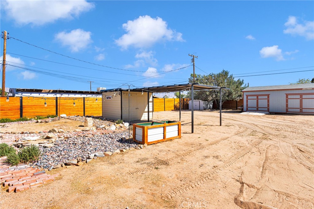 13861 Osage Property Photo 47