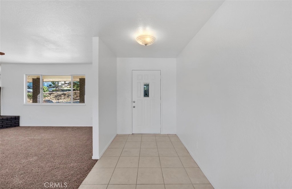 18606 Main Property Photo 5