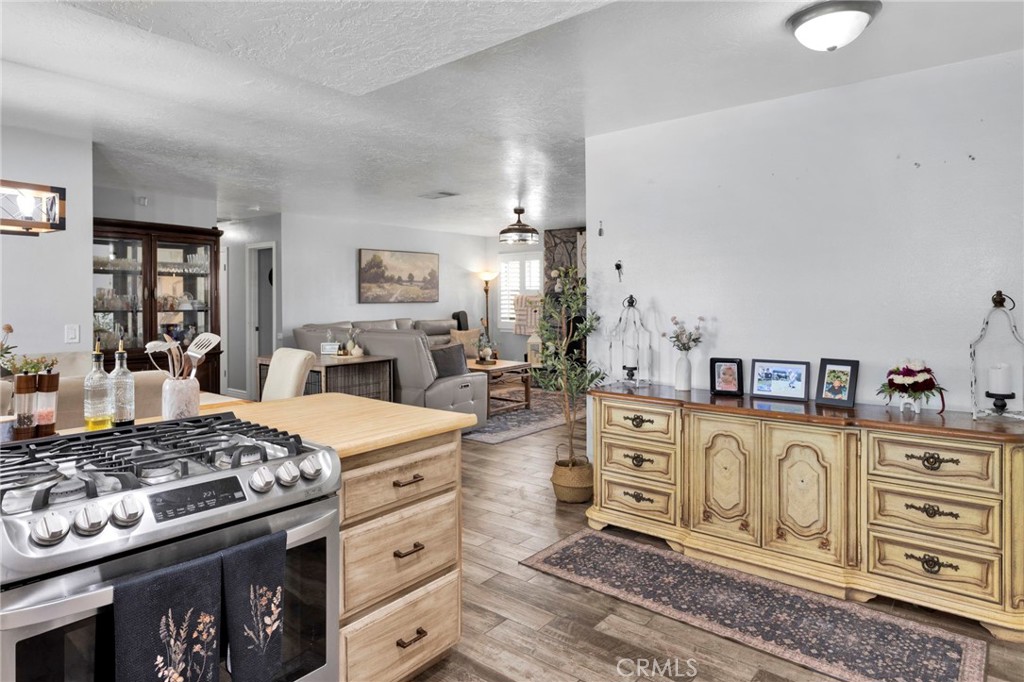 11846 Ivy Avenue Property Photo 8