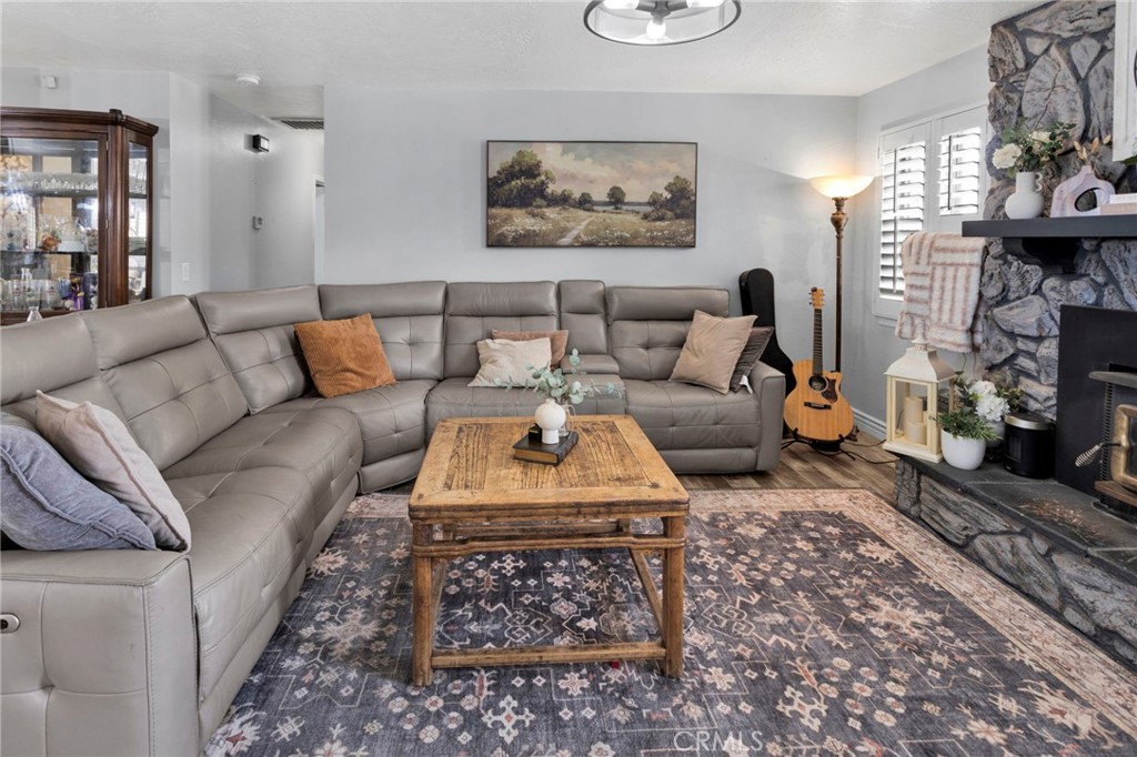11846 Ivy Avenue Property Photo 11