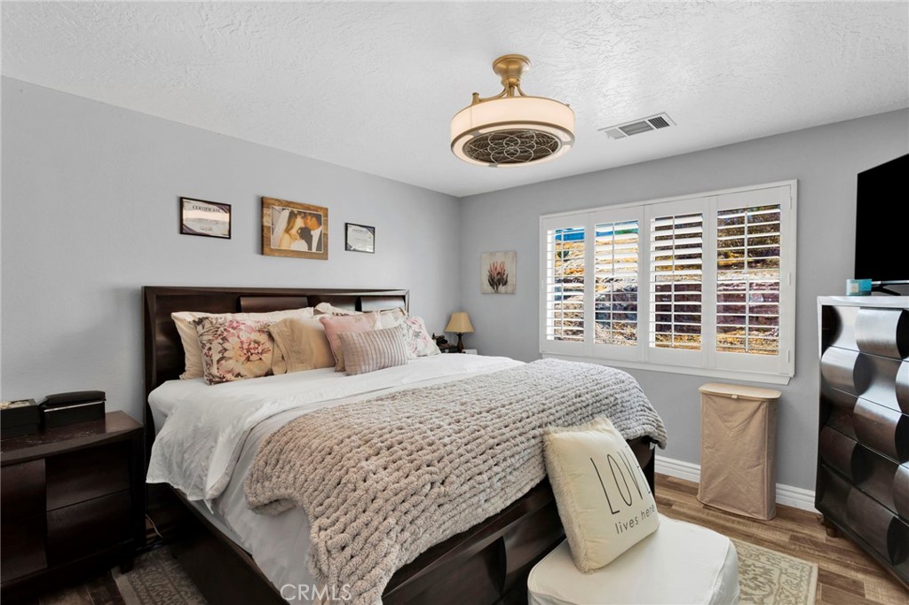 11846 Ivy Avenue Property Photo 17