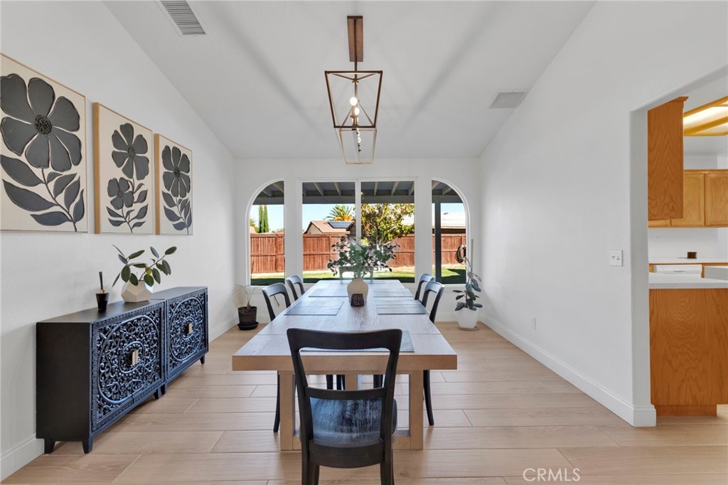 20463 Majestic Drive Property Photo 16