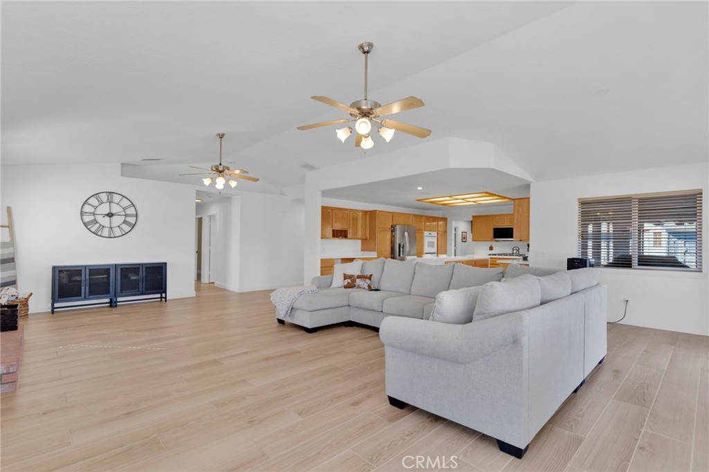 20463 Majestic Drive Property Photo 21