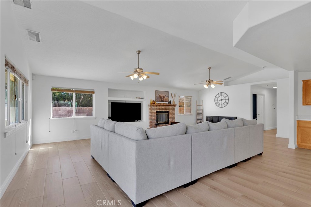 20463 Majestic Drive Property Photo 22