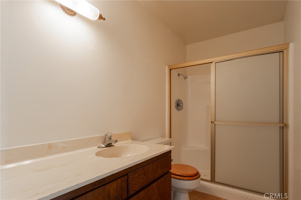 15560 Elmwood Drive Property Photo 16