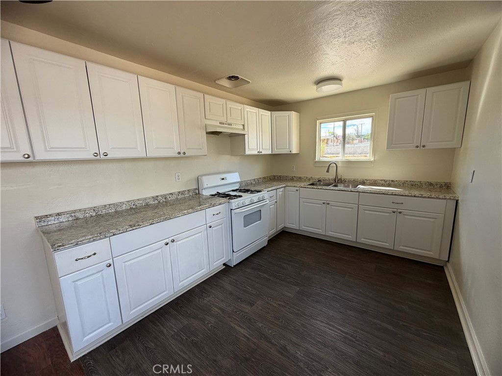 1400 Nancy Street Property Photo 6