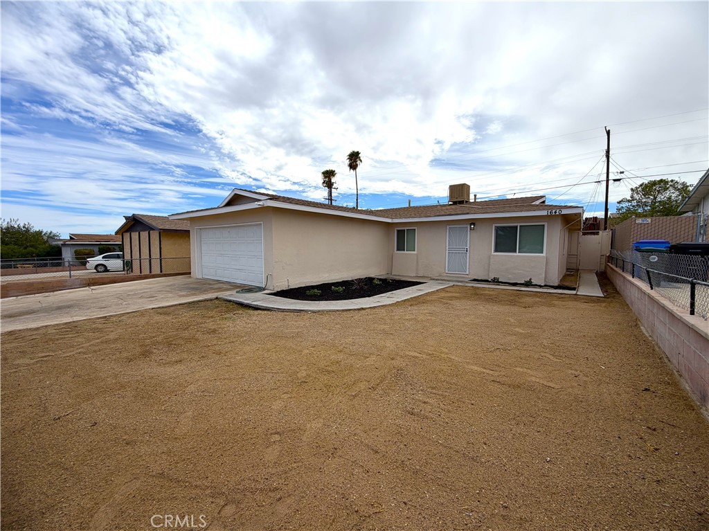1640 Sunset Street Property Photo 1