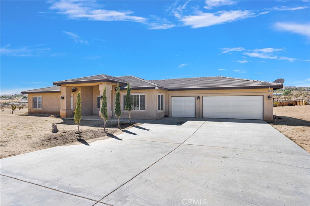 25575 Rancho Property Photo 3
