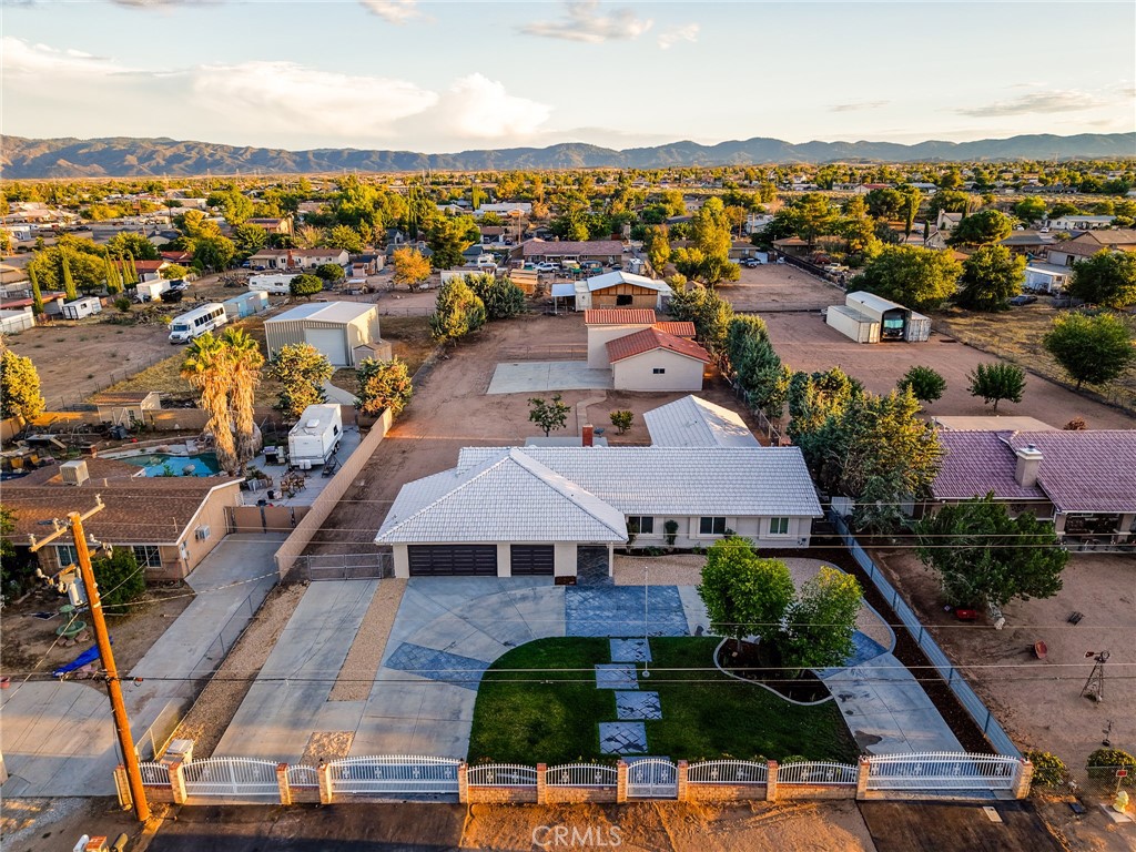 15227 El Centro Street Property Photo 3