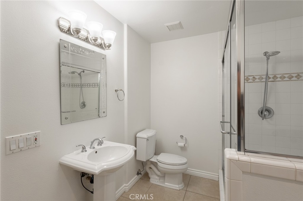 15227 El Centro Street Property Photo 17