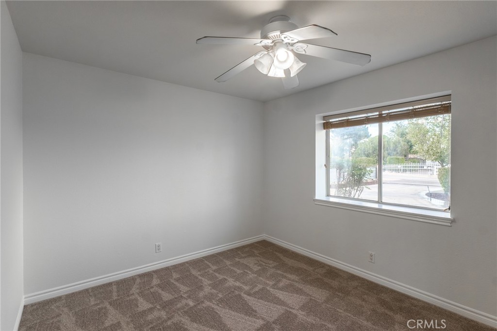 15227 El Centro Street Property Photo 20