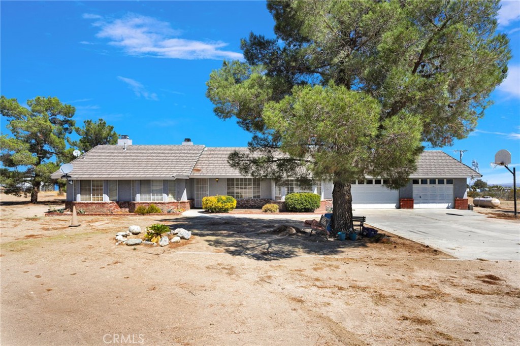 4374 Sunset Property Photo 2