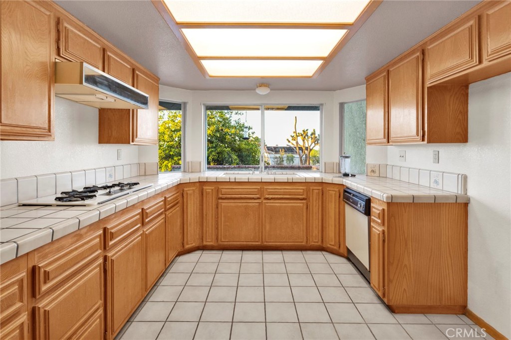 4374 Sunset Property Photo 11